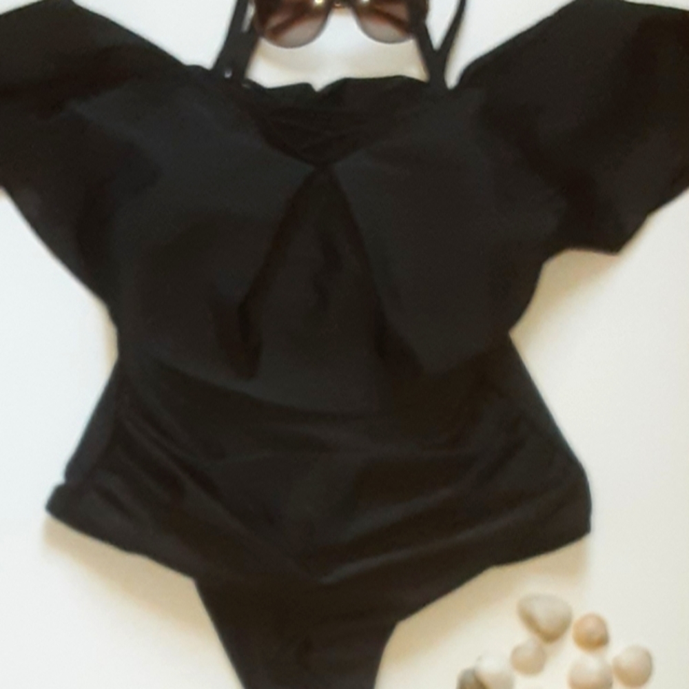 Bathing suit